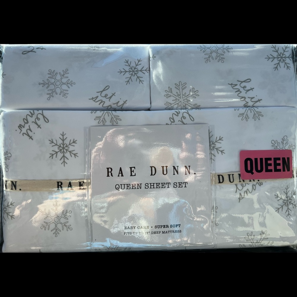 New Rae Dunn Let It Snow Queen sheet set